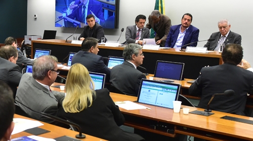 Cenário Atual  x  Expectativa - Legalidade e Regulamentação do Poker no Brasil